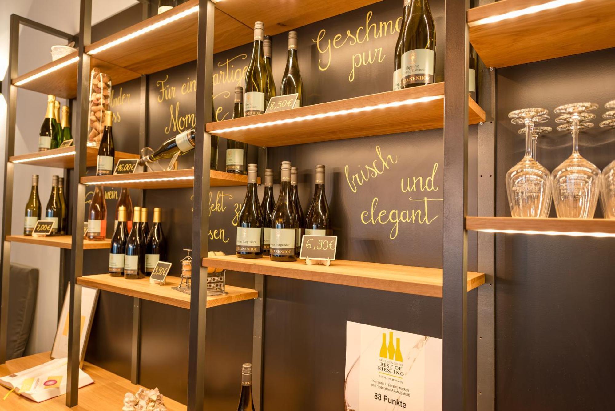 Weingut & Gaestehaus Julianenhof Nierstein Eksteriør bilde